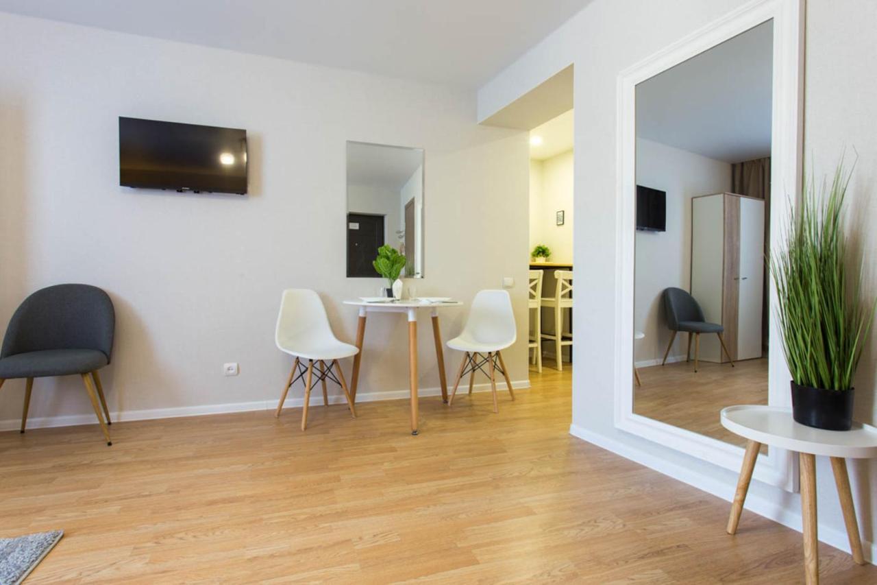 Apartment In The City Center - Gimnasiyna Naberezhna 24A-1 Charkov Exteriér fotografie