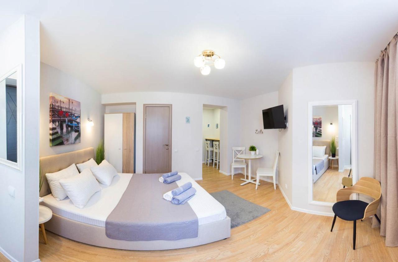 Apartment In The City Center - Gimnasiyna Naberezhna 24A-1 Charkov Exteriér fotografie