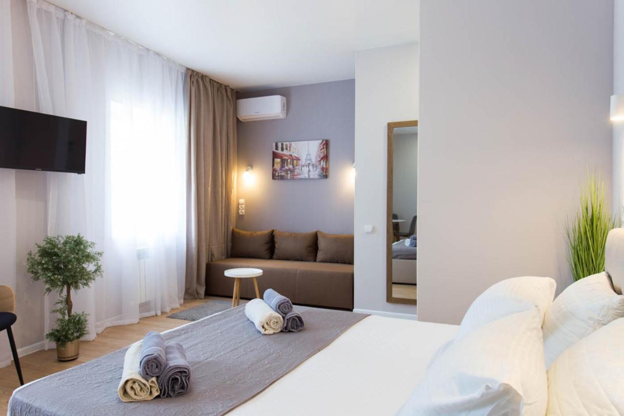 Apartment In The City Center - Gimnasiyna Naberezhna 24A-1 Charkov Exteriér fotografie