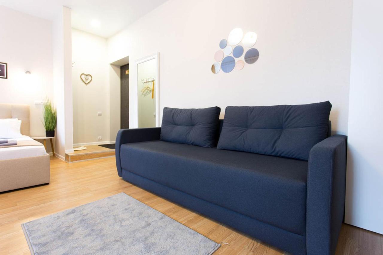 Apartment In The City Center - Gimnasiyna Naberezhna 24A-1 Charkov Exteriér fotografie